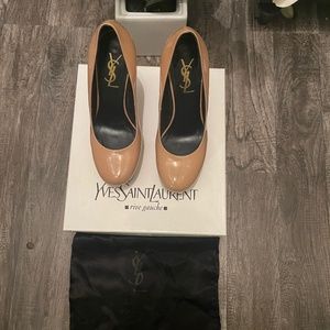 Yves Saint Laurent Natural color size 7 shoes